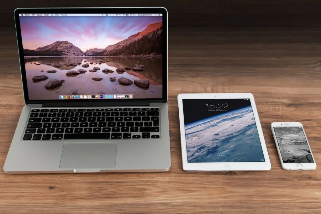 Website shown on a laptop, tablet and phone